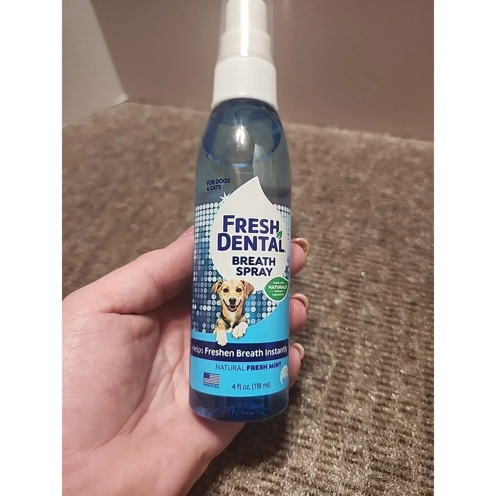 4 Oz Bottles Fresh Dental Breath Sprays For Your Cats Or Dog Fresh Mint Flavor